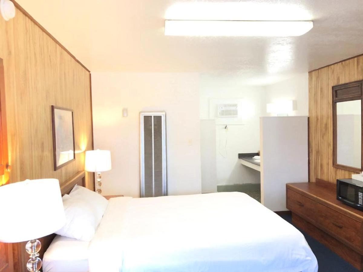 Gulfway Motel And Restaurant Gilchrist Экстерьер фото